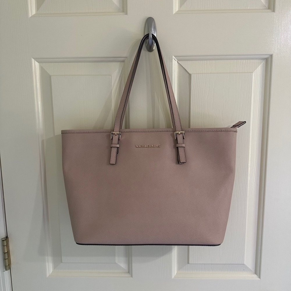 Michael Kors Medium Tote